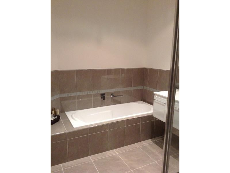 1/27 MacDougall Road, Golden Square VIC 3555