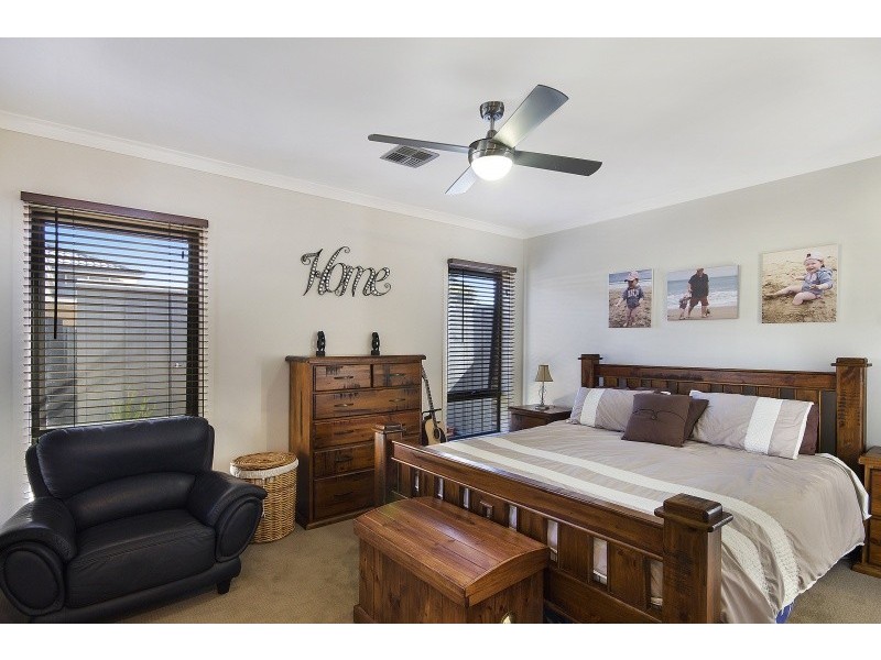 7 Topaz Avenue, White Hills VIC 3550