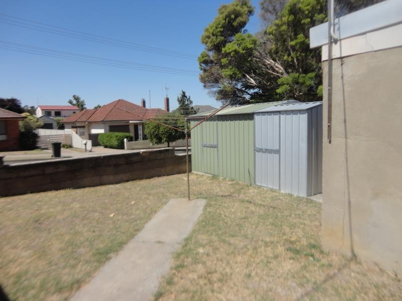 2/22 Finn Street, North Bendigo VIC 3550