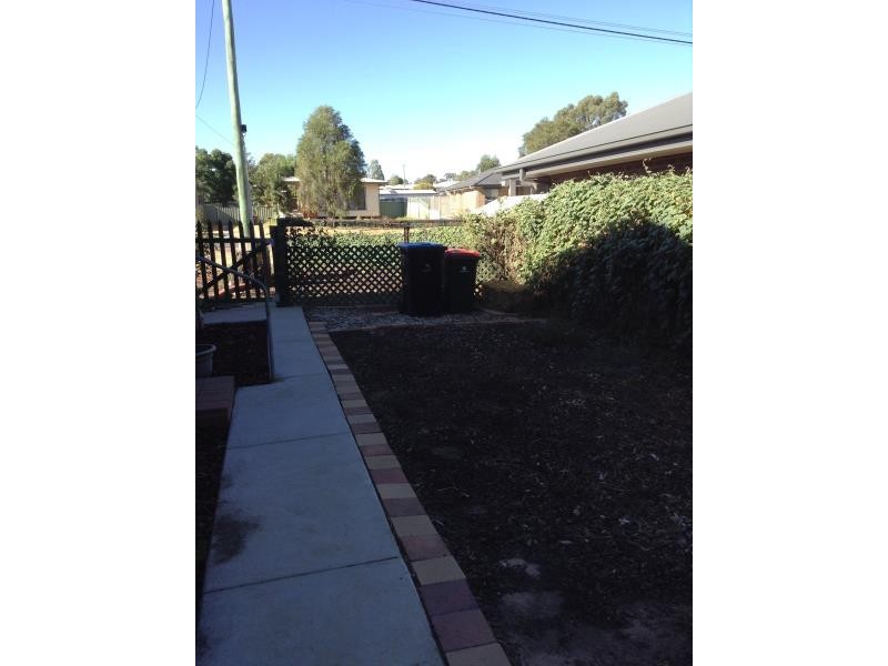 48 Wesley Street, Kangaroo Flat VIC 3555
