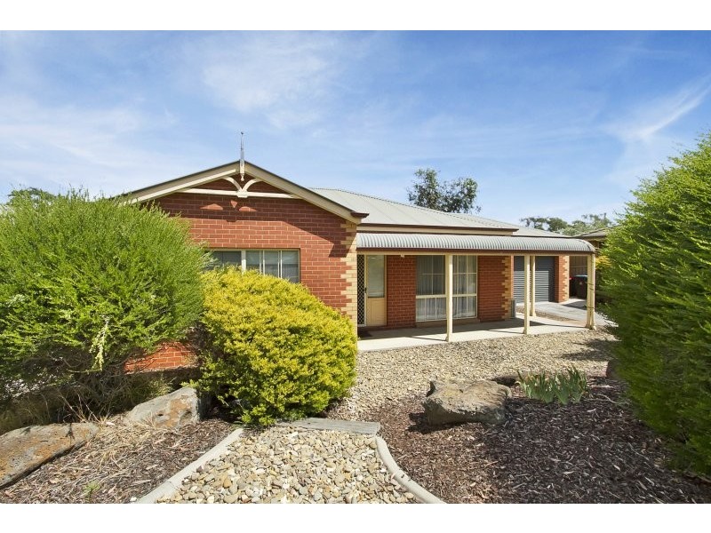 201 North Harley Street, Strathdale VIC 3550