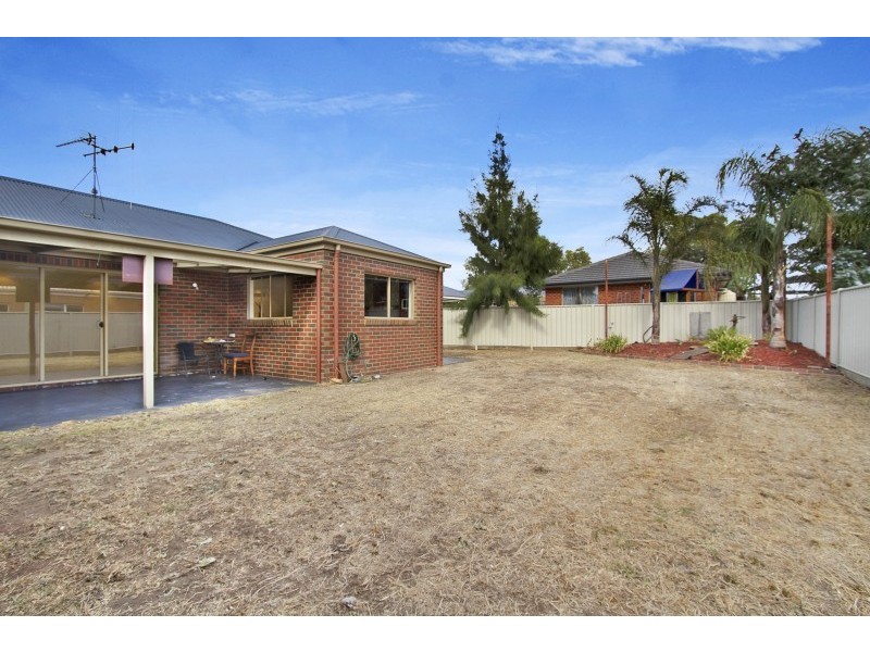 5 Verbena Terrace, Epsom VIC 3551