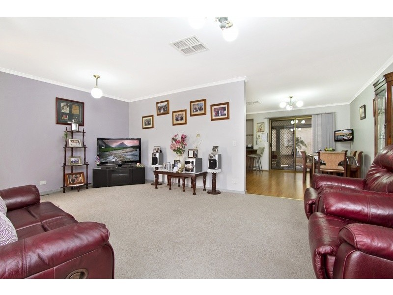 1/21 Mayfield Parade, Strathdale VIC 3550