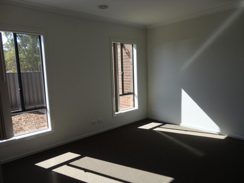 212 Redgum Drive, Eaglehawk VIC 3556