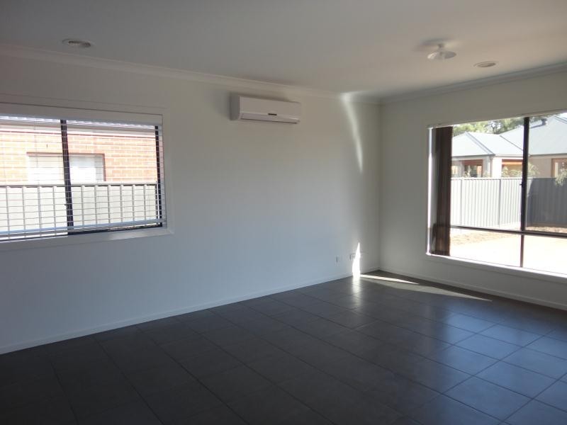 212 Redgum Drive, Eaglehawk VIC 3556