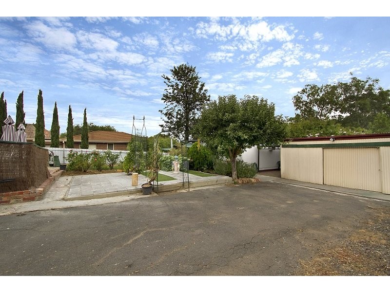 162 Neale Sreet, Flora Hill VIC 3550