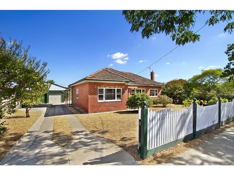 55 Raglan Street, White Hills VIC 3550