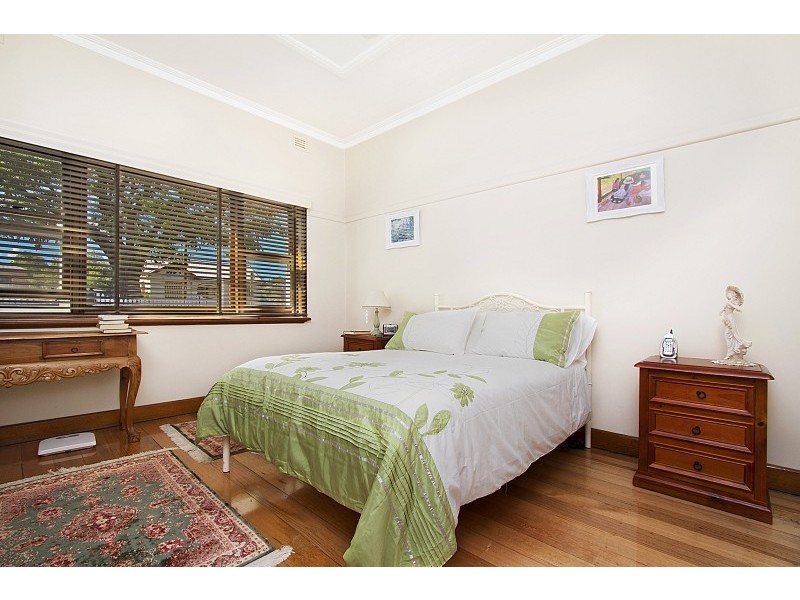 55 Raglan Street, White Hills VIC 3550