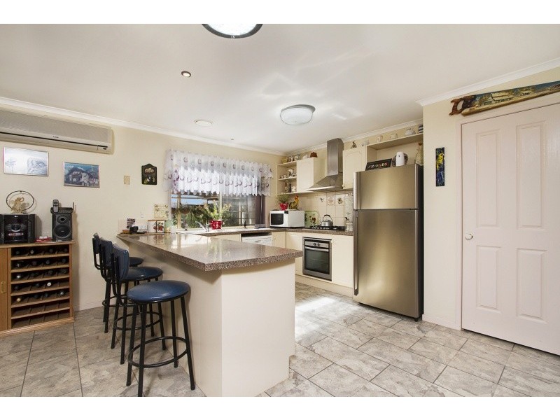 58 Strickland Street, Ascot VIC 3551