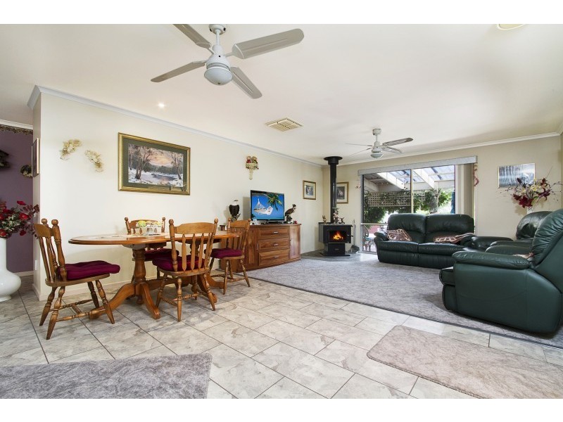 58 Strickland Street, Ascot VIC 3551