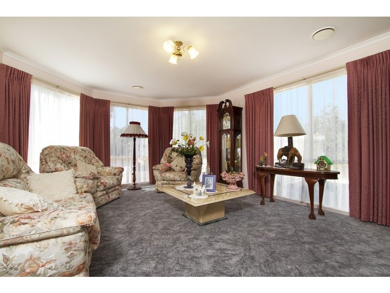 58 Strickland Street, Ascot VIC 3551