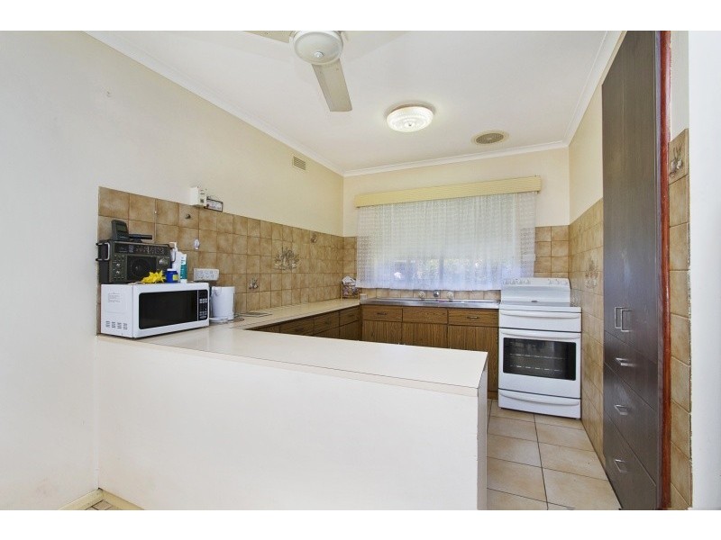 5a Louden Street, California Gully VIC 3556