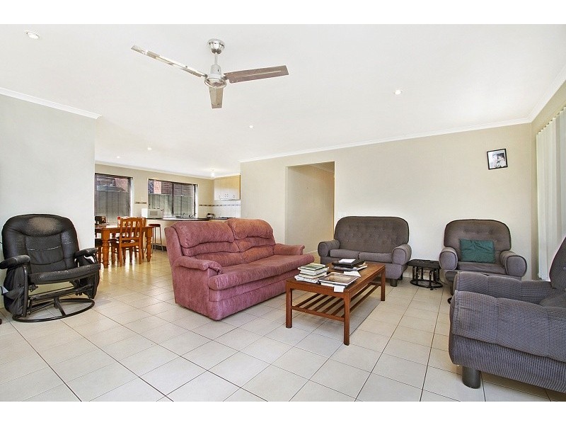 11 Chantelle Court, Kangaroo Flat VIC 3555