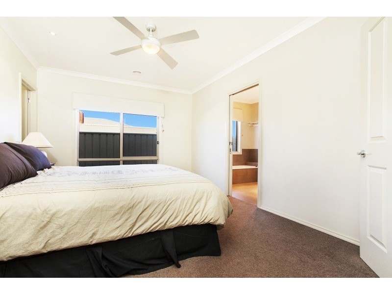 7 Regent Street, Strathfieldsaye VIC 3551