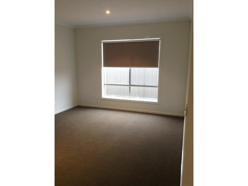 14 Erindale Way,, Marong VIC 3515