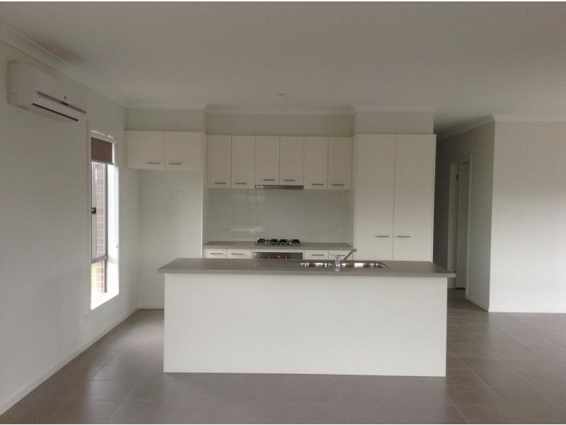 14 Erindale Way,, Marong VIC 3515