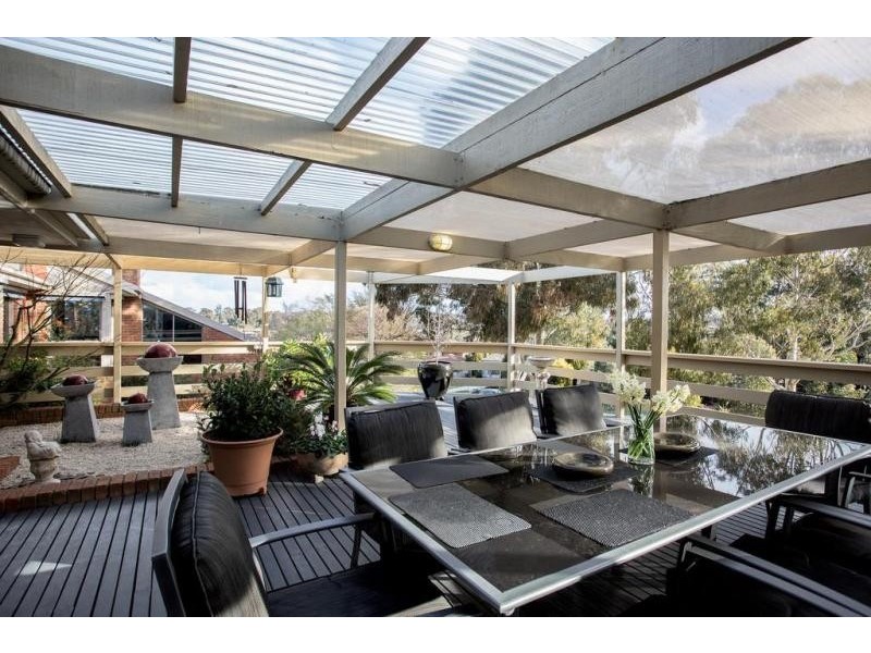 1 Essex Court, Strathdale VIC 3550