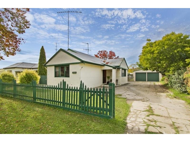 20 Playne Street, Heathcote VIC 3523