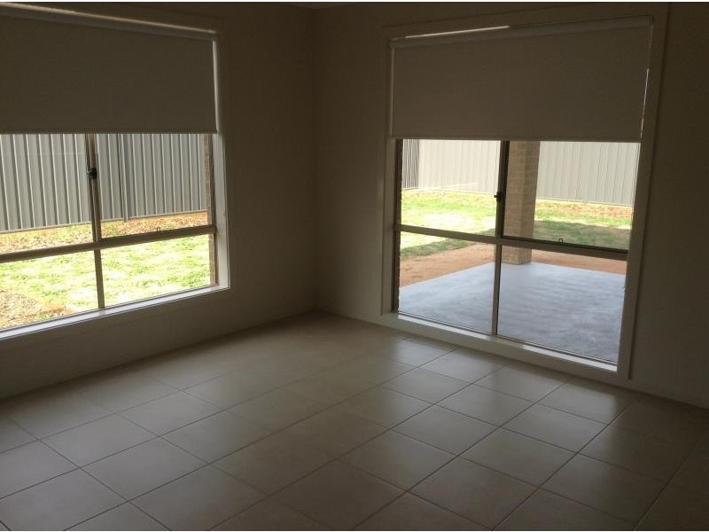 11 Ormond Drive, Marong VIC 3515