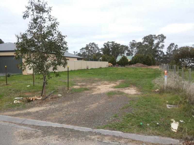 15 Eamont Court, Strathfieldsaye VIC 3551