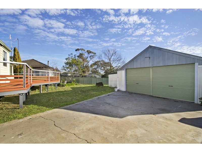 60 Adam Street, Quarry Hill VIC 3550