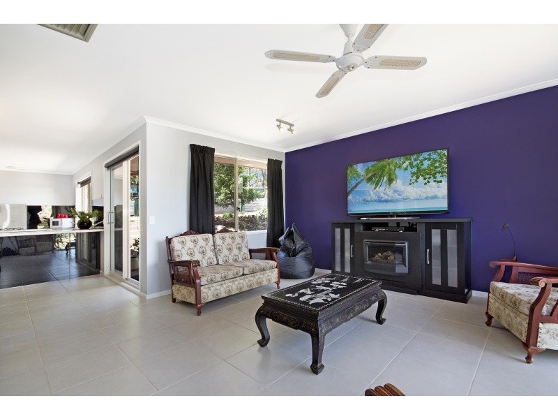 9 Pauline Court, Kangaroo Flat VIC 3555