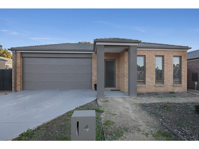4 Perry Lane, Epsom VIC 3551