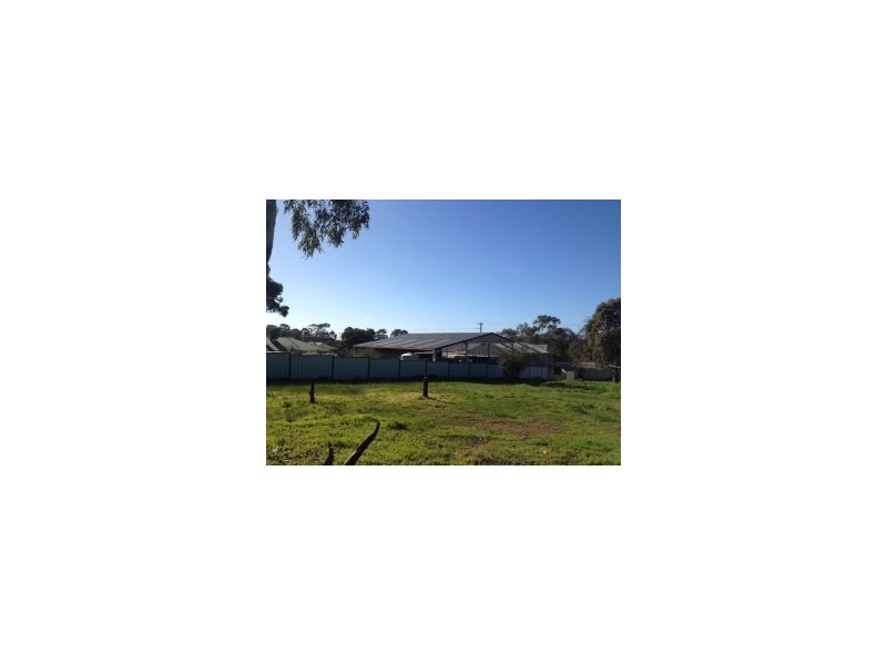 Lot 2/106 St Killian Street, White Hills VIC 3550