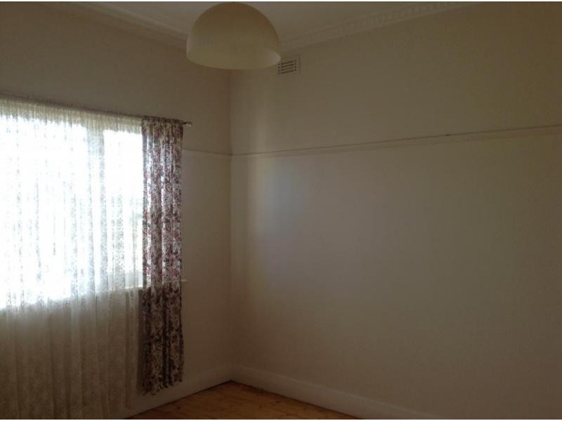 31 Osborne Street, Flora Hill VIC 3550