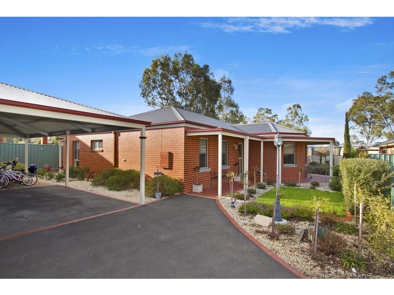 25 Athena Way, Strathfieldsaye VIC 3551