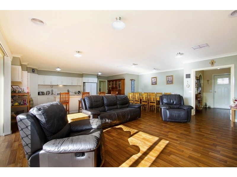 25 Athena Way, Strathfieldsaye VIC 3551