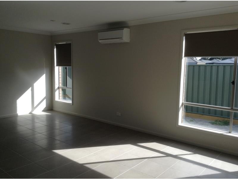 3 Trinity Way, Ascot VIC 3551