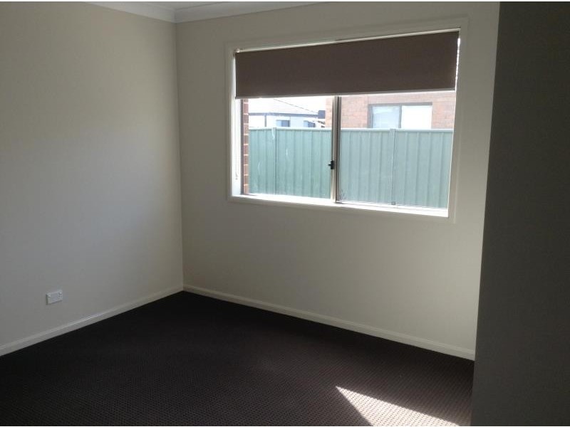 3 Trinity Way, Ascot VIC 3551