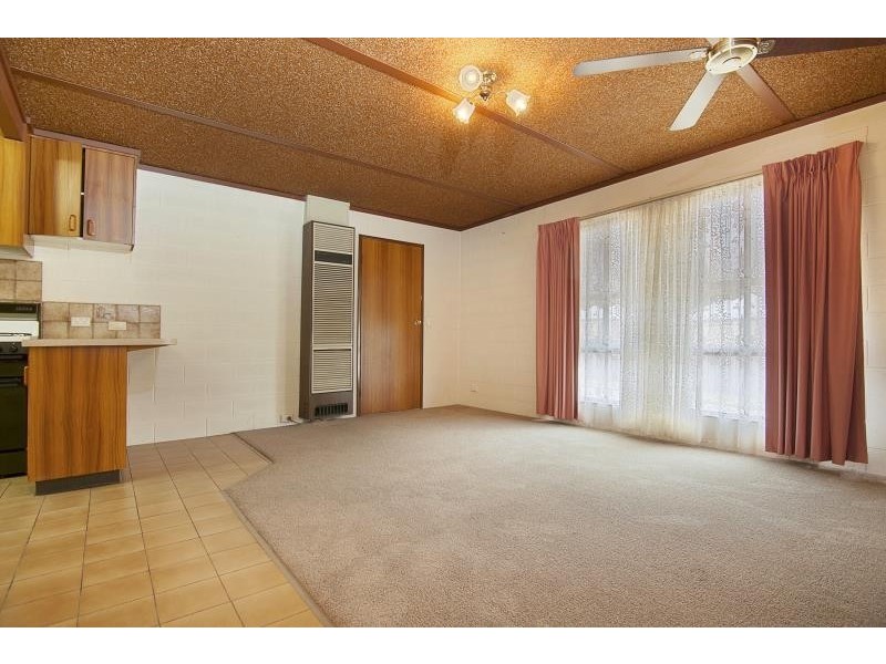 1/13 Nelson Street, California Gully VIC 3556