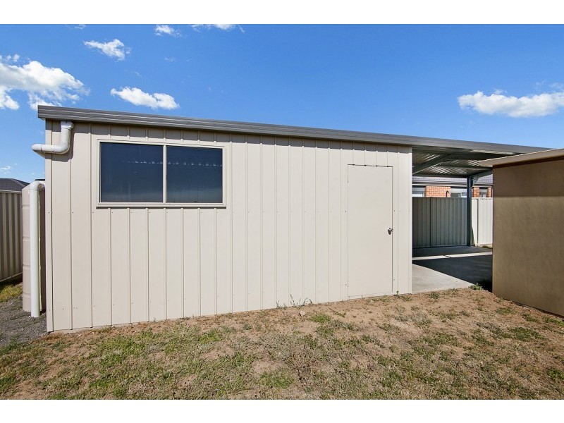 7 Lachlan Street, Epsom VIC 3551