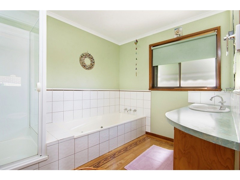 21 Parker Street, Castlemaine VIC 3450