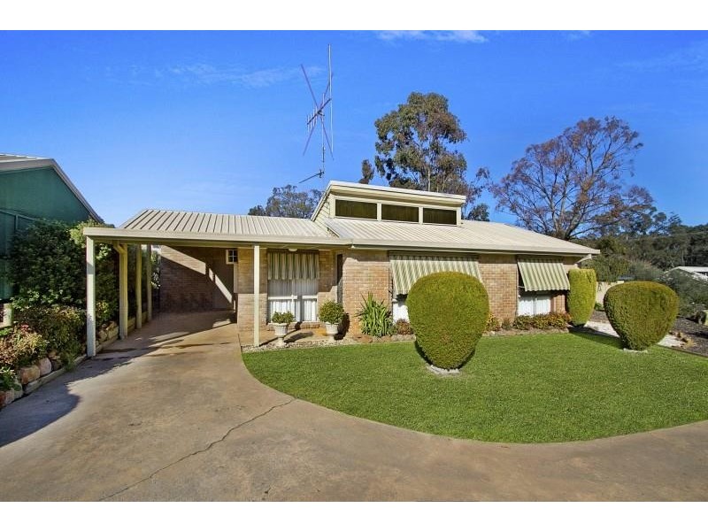 1/174 Retreat Road, Spring Gully VIC 3550