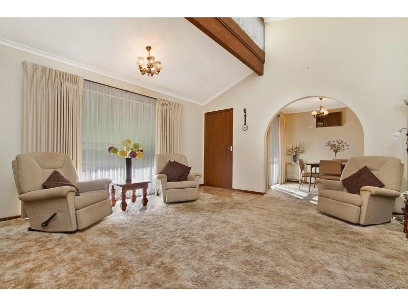 1/174 Retreat Road, Spring Gully VIC 3550