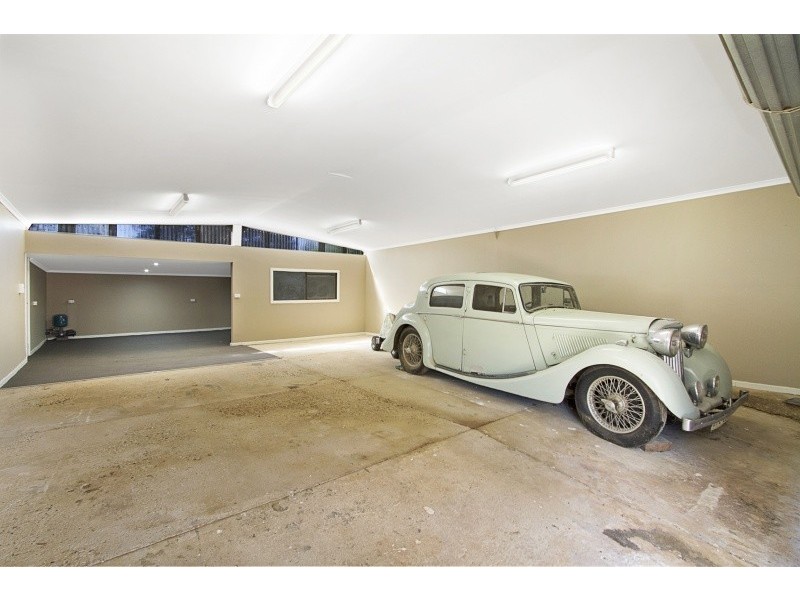 17 Strickland Street, Ascot VIC 3551