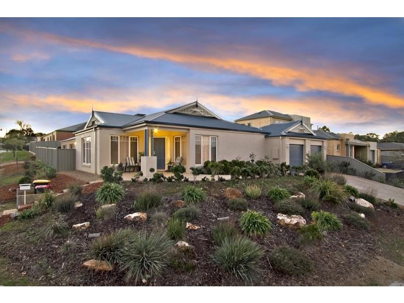 6 Waterview Drive, White Hills VIC 3550
