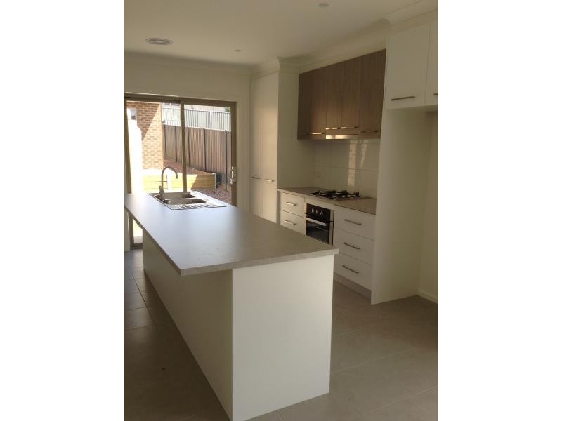 8/35 Pallett street, Golden Square VIC 3555