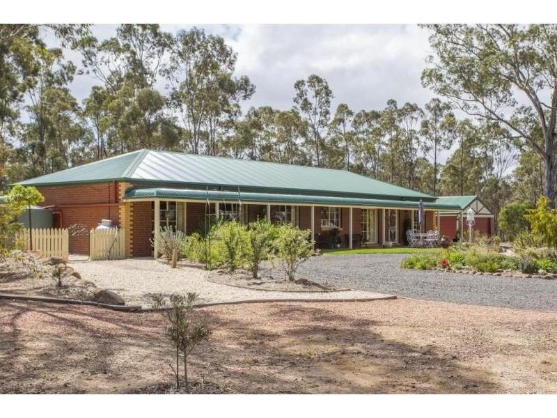 101 Sinclairs Road, Strathfieldsaye VIC 3551