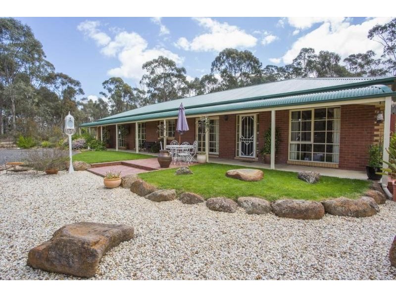 101 Sinclairs Road, Strathfieldsaye VIC 3551