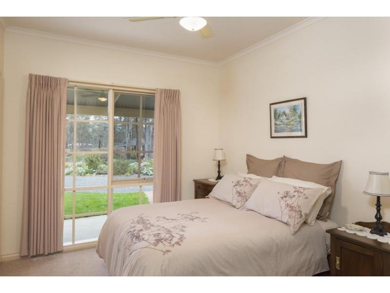 101 Sinclairs Road, Strathfieldsaye VIC 3551