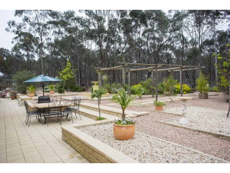 101 Sinclairs Road, Strathfieldsaye VIC 3551