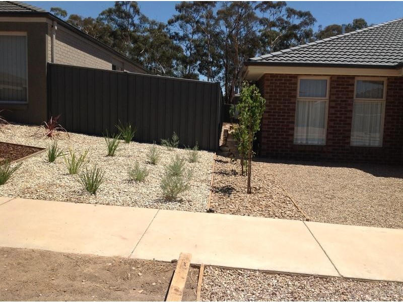 10 National Parade, Eaglehawk VIC 3556