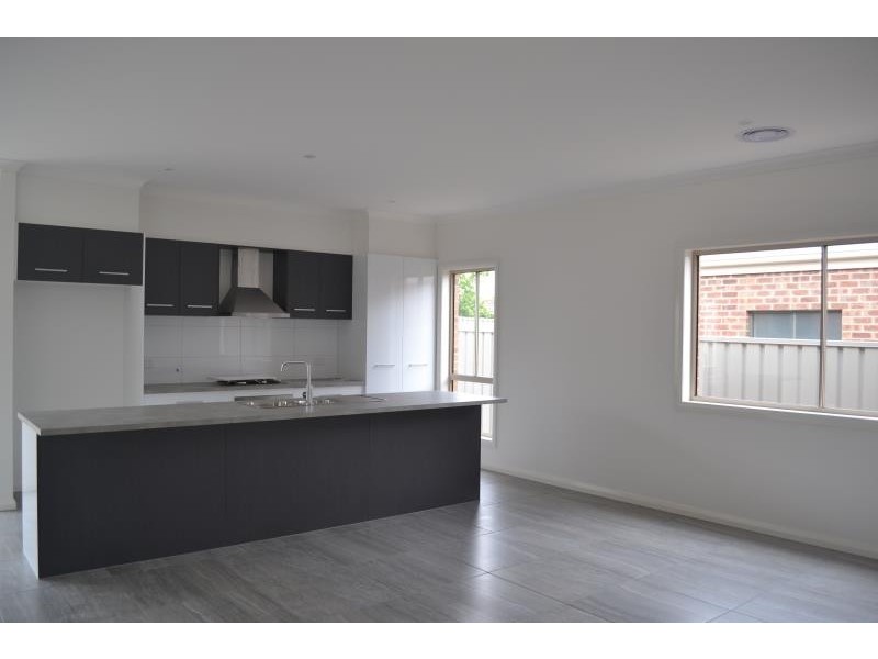5/20A MacDougall Road, Golden Square VIC 3555