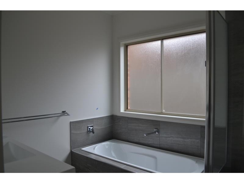 5/20A MacDougall Road, Golden Square VIC 3555