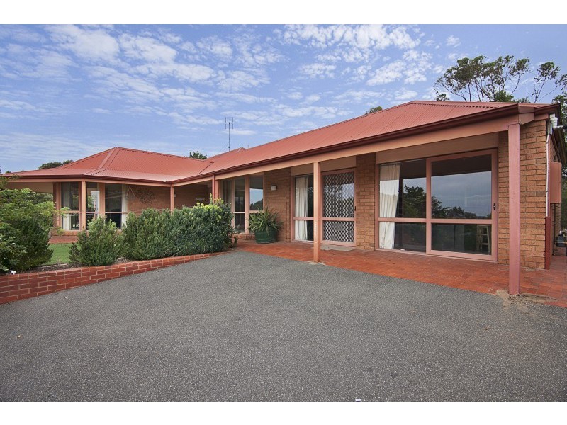 22 Michelle Drive, Maiden Gully VIC 3551