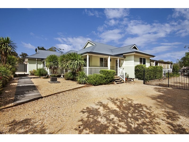 6 Brewery Road, Sailors Gully VIC 3556